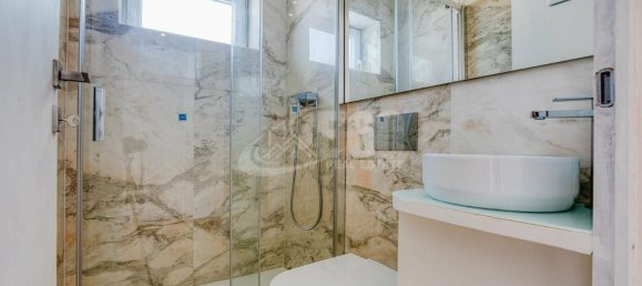 Casa de 4 dormitorios en Vila Nova de Gaia, Portugal No. 17792 13