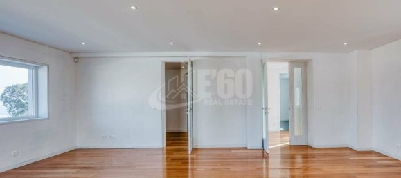 Casa de 4 dormitorios en Vila Nova de Gaia, Portugal No. 17792 11