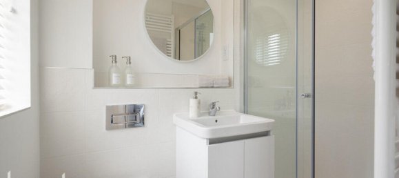 3 bedrooms House in Bovingdon, United Kingdom No. 4708 3