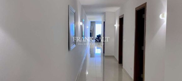 3 غرف نوم شقة في Sliema, Malta رقم 3641 6