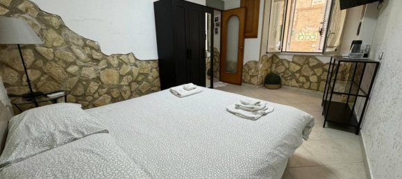 3 chambres Appartement à Naples, Italy No. 258207 9