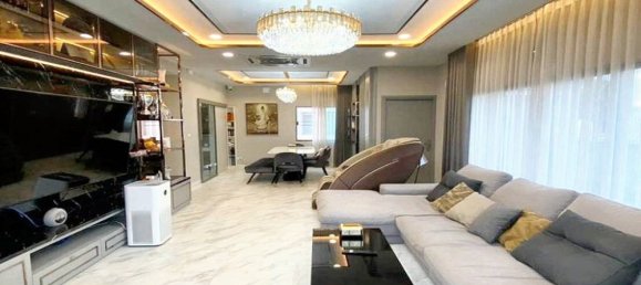 4 bedrooms Cafe / restaurant in Bangkok, Thailand No. 23841 2