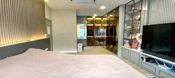 4 bedrooms Cafe / restaurant in Bangkok, Thailand No. 23841 8