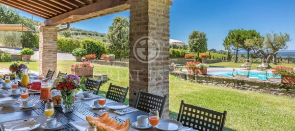 7 bedrooms House in Tuoro sul Trasimeno, Italy No. 54177 24