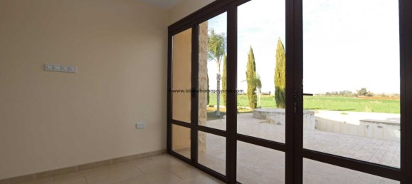 5 Schlafzimmer Haus in Liopetri, Cyprus, Nr. 23815 9