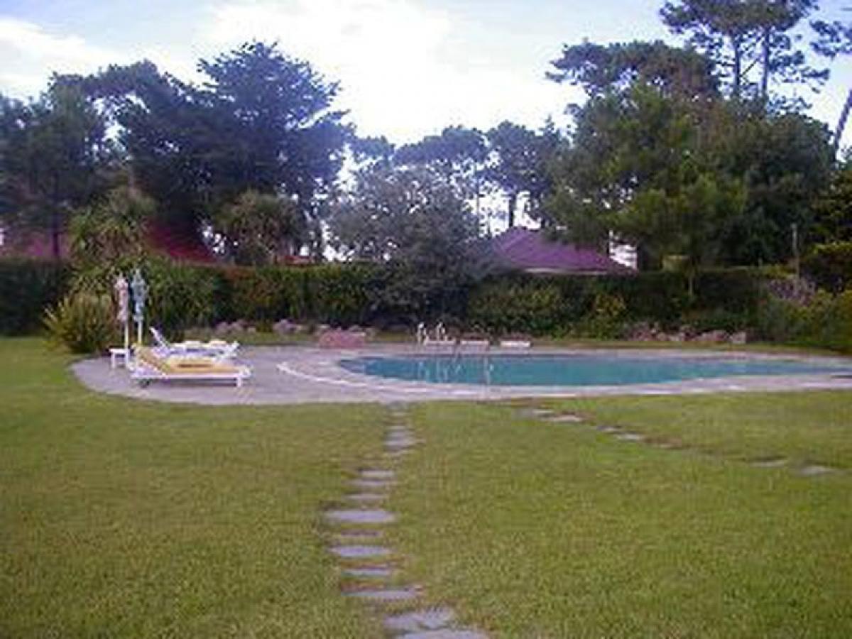 4 bedrooms House in Maldonado, Uruguay No. 9373