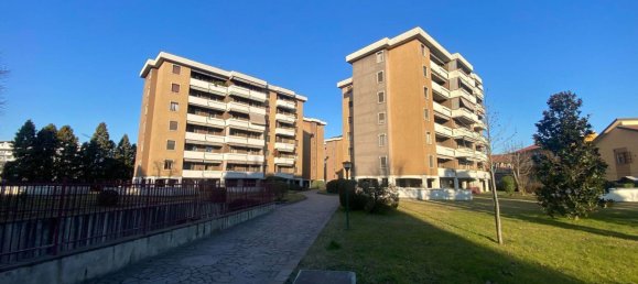 4 rooms Apartment in San Giuliano Milanese, Italy No. 44323 5