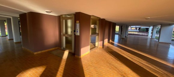 4 rooms Apartment in San Giuliano Milanese, Italy No. 44323 8