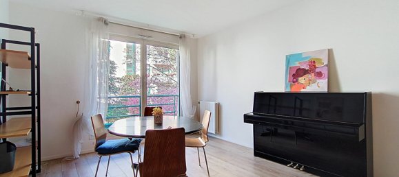 2 chambres Appartement à Clichy, France No. 175781 3