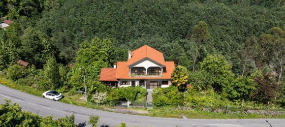 6 bedrooms House in Mosteiro, Portugal No. 159007 3