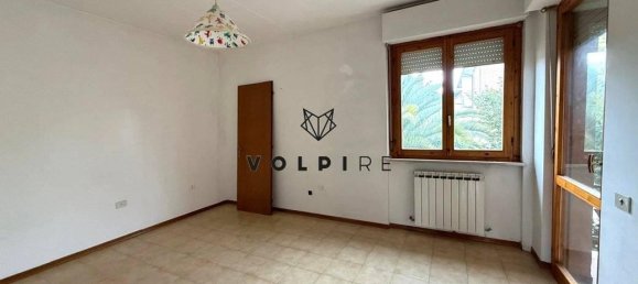 4-salle Maison à Castel Ritaldi, Italy No. 35356 7