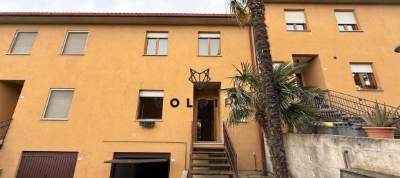 4-salle Maison à Castel Ritaldi, Italy No. 35356 2