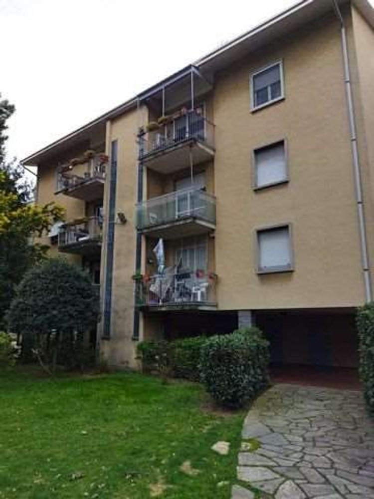4 rooms Apartment in Busto Arsizio, Italy No. 301103