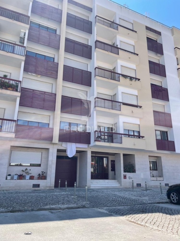 3 bedrooms Apartment in Santarem, Portugal No. 230889