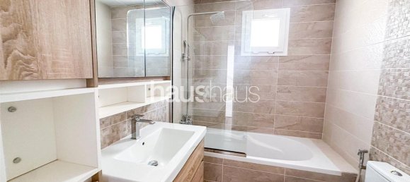 5 bedrooms Villa in Meadows, UAE No. 100249 7