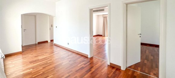 5 bedrooms Villa in Meadows, UAE No. 100249 10