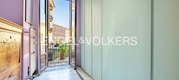 3 bedrooms Apartment in Milan, Italy No. 246420 10