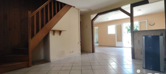 4 bedrooms House in Port-Mort, France No. 357529 2