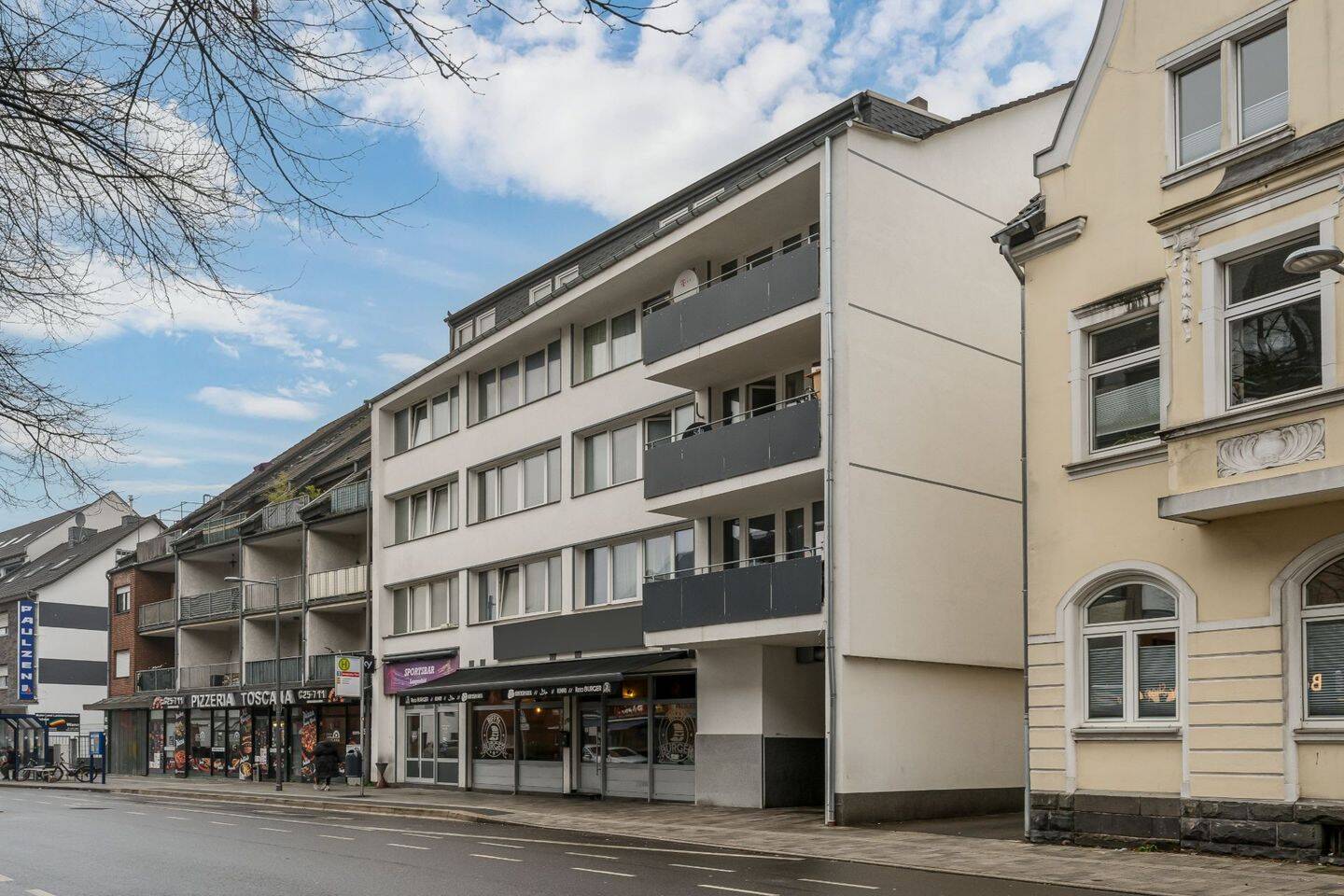 32-salle Bâtiment à Mettmann, Germany No. 121546