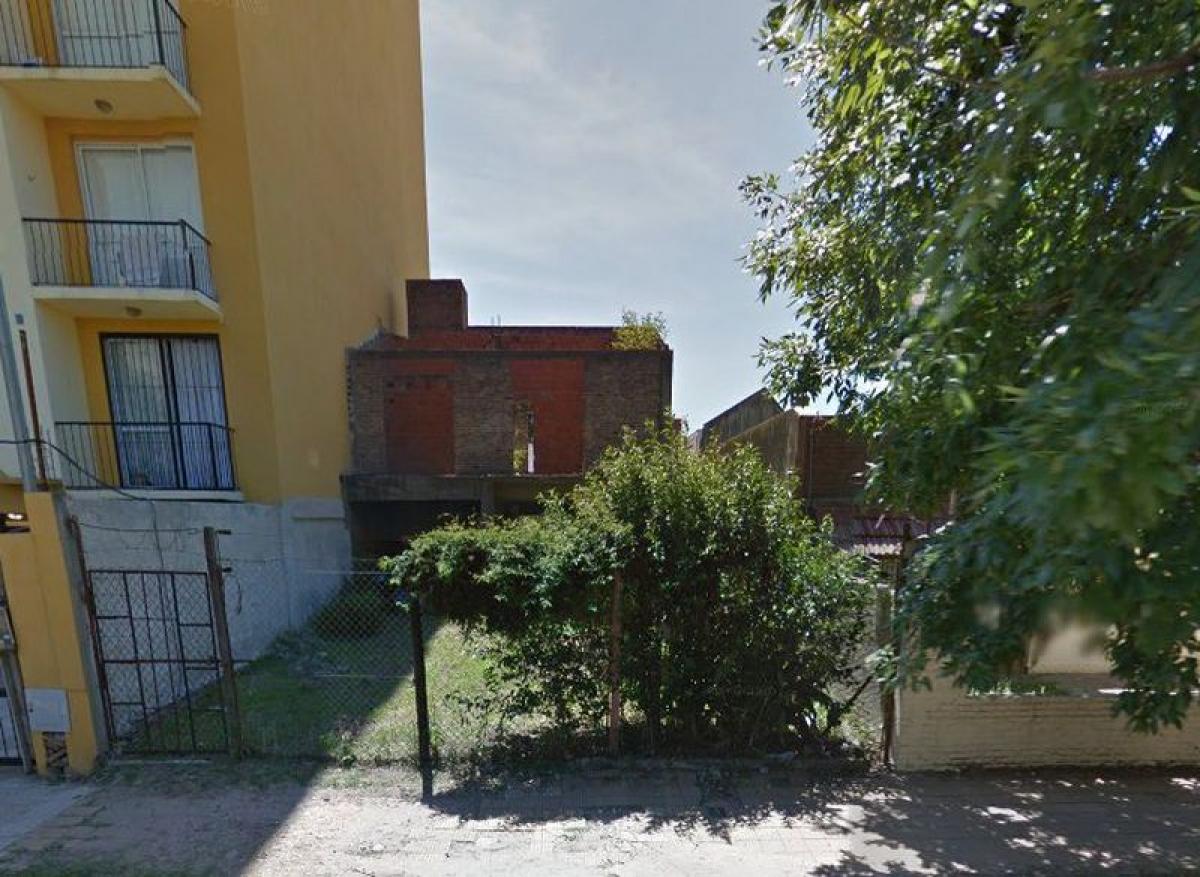  قطعة أرض في San Miguel, Argentina رقم 46105