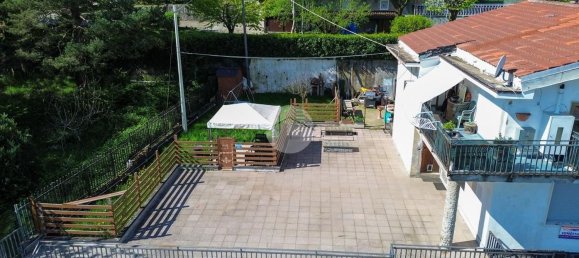 Apartamento de 4 habitaciónes en Val della Torre, Italy No. 54815 31