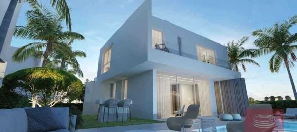 4 Schlafzimmer Villa in Pernera, Cyprus, Nr. 11631 9