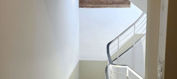 Edifício em Valencia, Spain 475 m² N.º 109536 2