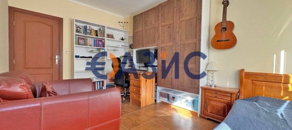 2 Schlafzimmer Wohnung in Kosharitsa, Bulgaria, Nr. 483 9