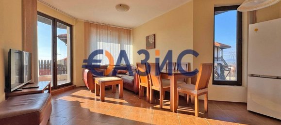 2 Schlafzimmer Wohnung in Kosharitsa, Bulgaria, Nr. 483 3