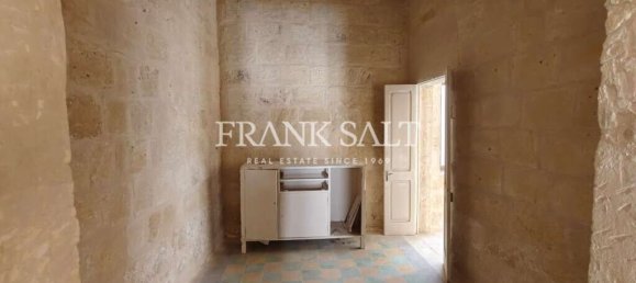 Adosado de 3 dormitorios en Birgu, Malta No. 1770 13