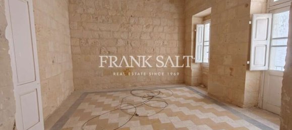 Adosado de 3 dormitorios en Birgu, Malta No. 1770 3