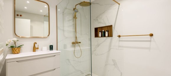 7 bedrooms Villa in Marbella, Spain No. 29867 20