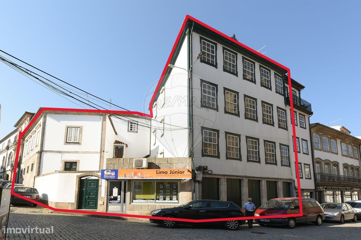 9 bedrooms Building in Lamego, Portugal No. 51202