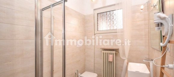 2 bedrooms Apartment in Desenzano del Garda, Italy No. 230133 7