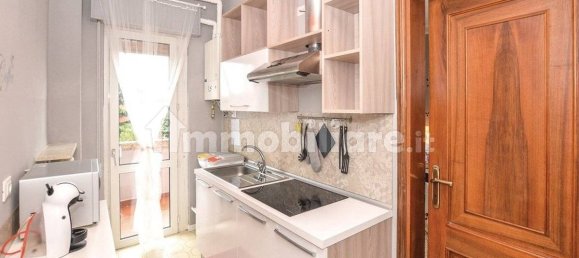 2 bedrooms Apartment in Desenzano del Garda, Italy No. 230133 4