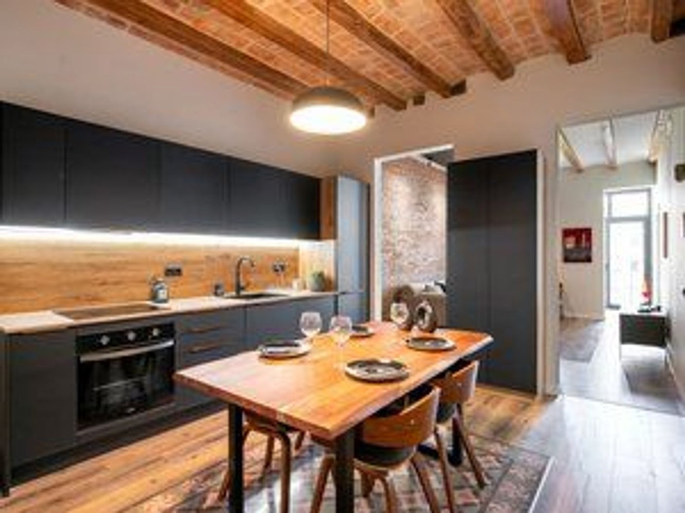 2 Schlafzimmer Wohnung in Eixample, Spain, Nr. 236300
