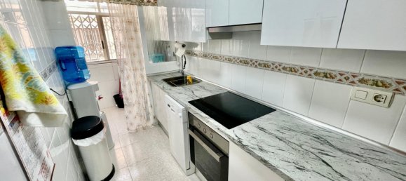 Квартира с 3 спальнями в Аликанте, Испания № 170760 3