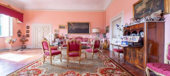 18 bedrooms Villa in Lucca, Italy No. 84540 13