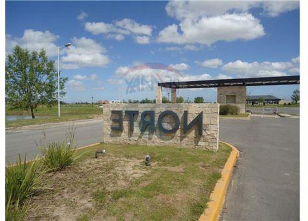 Grundstück in Escobar, Argentina, Nr. 116878