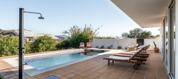 3 Schlafzimmer Haus in Estepona, Spain, Nr. 139267 17