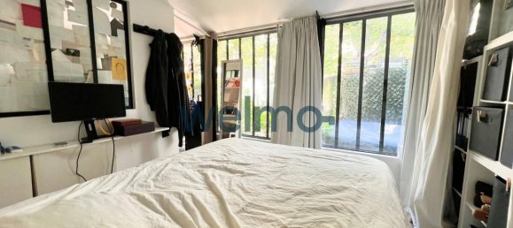 2 bedrooms House in Courbevoie, France No. 296568 15