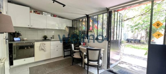 2 bedrooms House in Courbevoie, France No. 296568 12