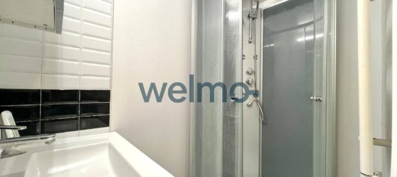 2 bedrooms House in Courbevoie, France No. 296568 9