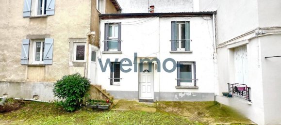 2 bedrooms House in Courbevoie, France No. 296568 5