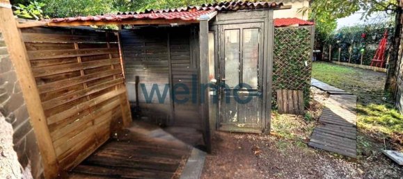 2 bedrooms House in Courbevoie, France No. 296568 16