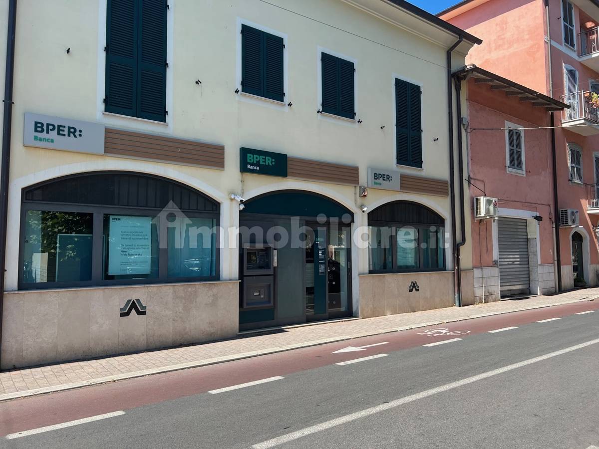 5غرفة عقار تجاري في Narni, Italy رقم 157945