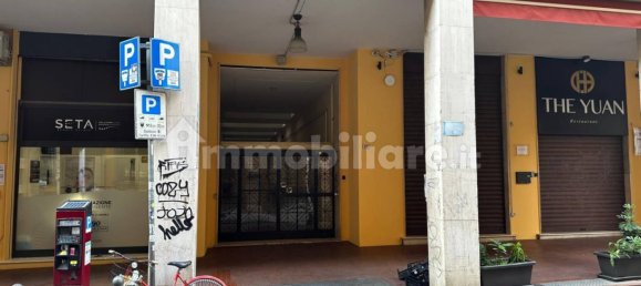 6 bedrooms Apartment in Bologna, Italy No. 333180 2