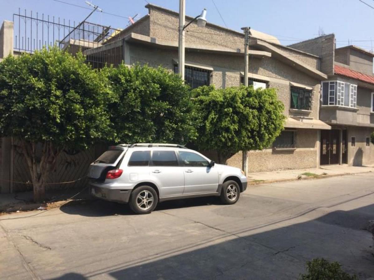 4 bedrooms House in Chimalhuacan, Mexico No. 225615