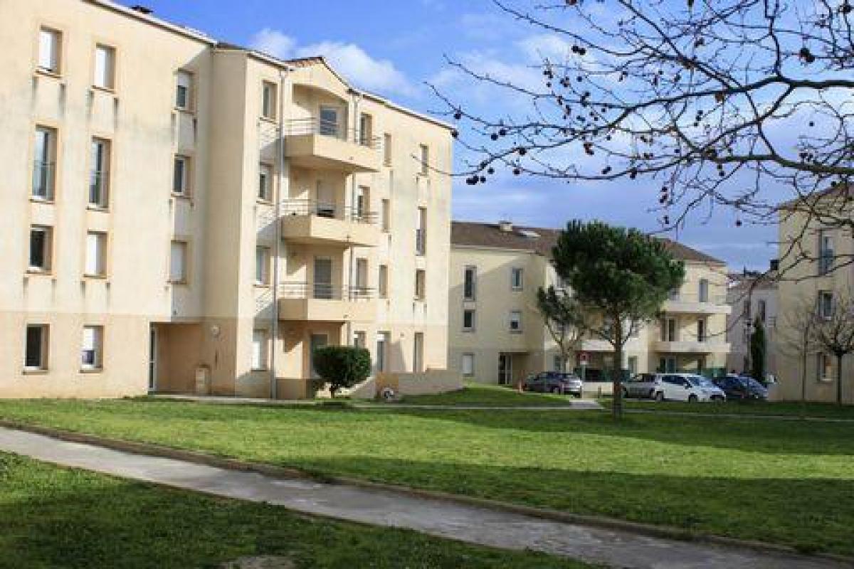 Studio in the Condo in Carcassonne, France No. 31807