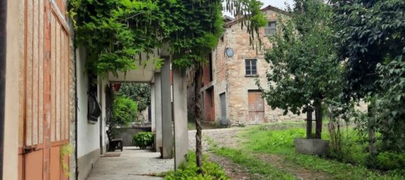 5 bedrooms House in Gremiasco, Italy No. 328935 26